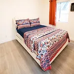 Cozy Koreatown/Hollywood 2 Bedroom