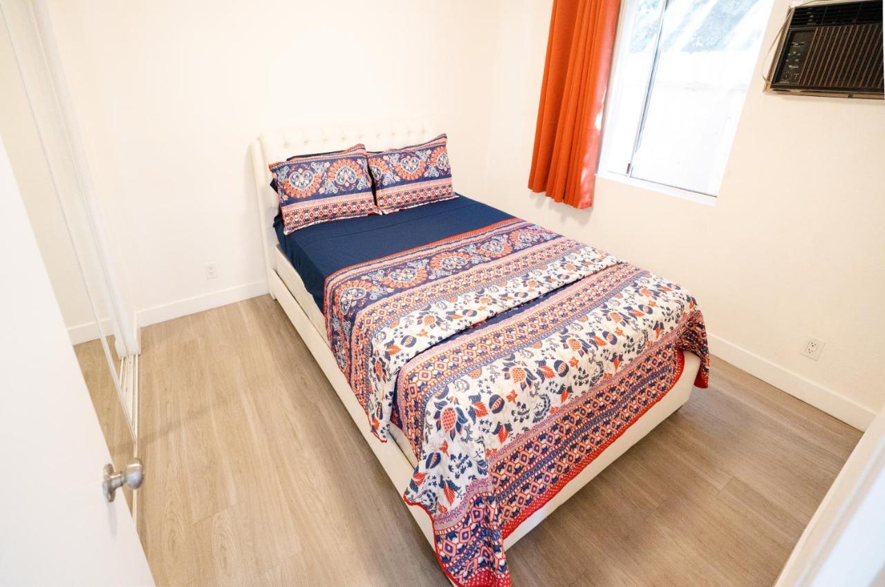 Cozy Koreatown/hollywood 2 Bedroom